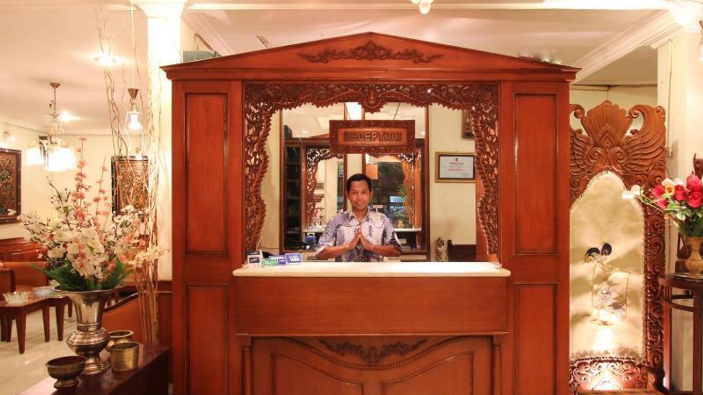 Blue Safir Hotel