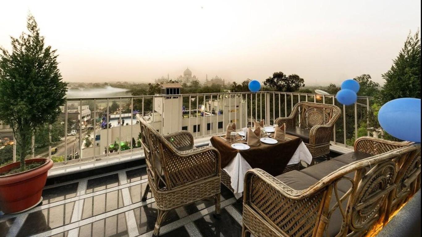 Aryan's Taj Resort