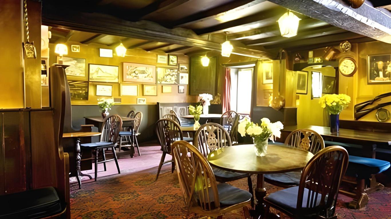 The Nobody Inn