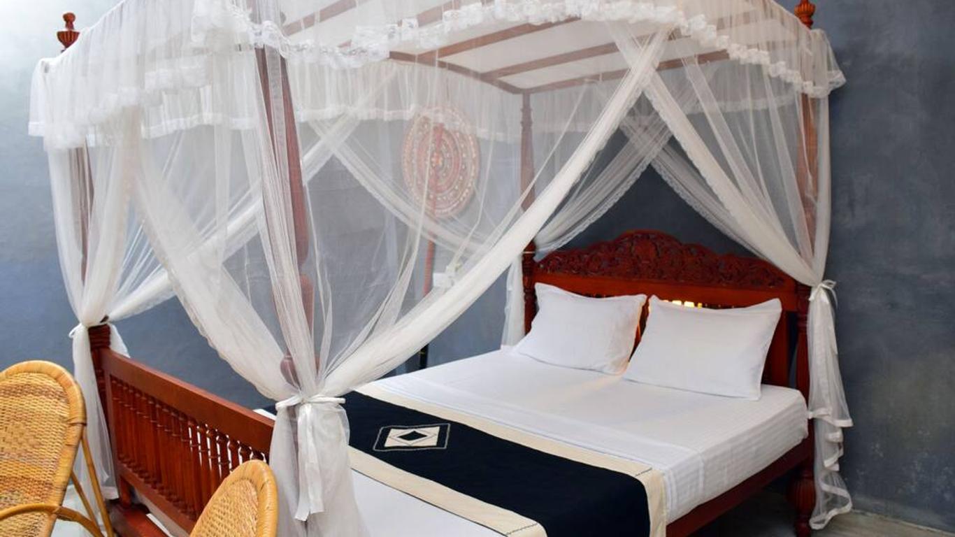 Guruge King's Island Resort