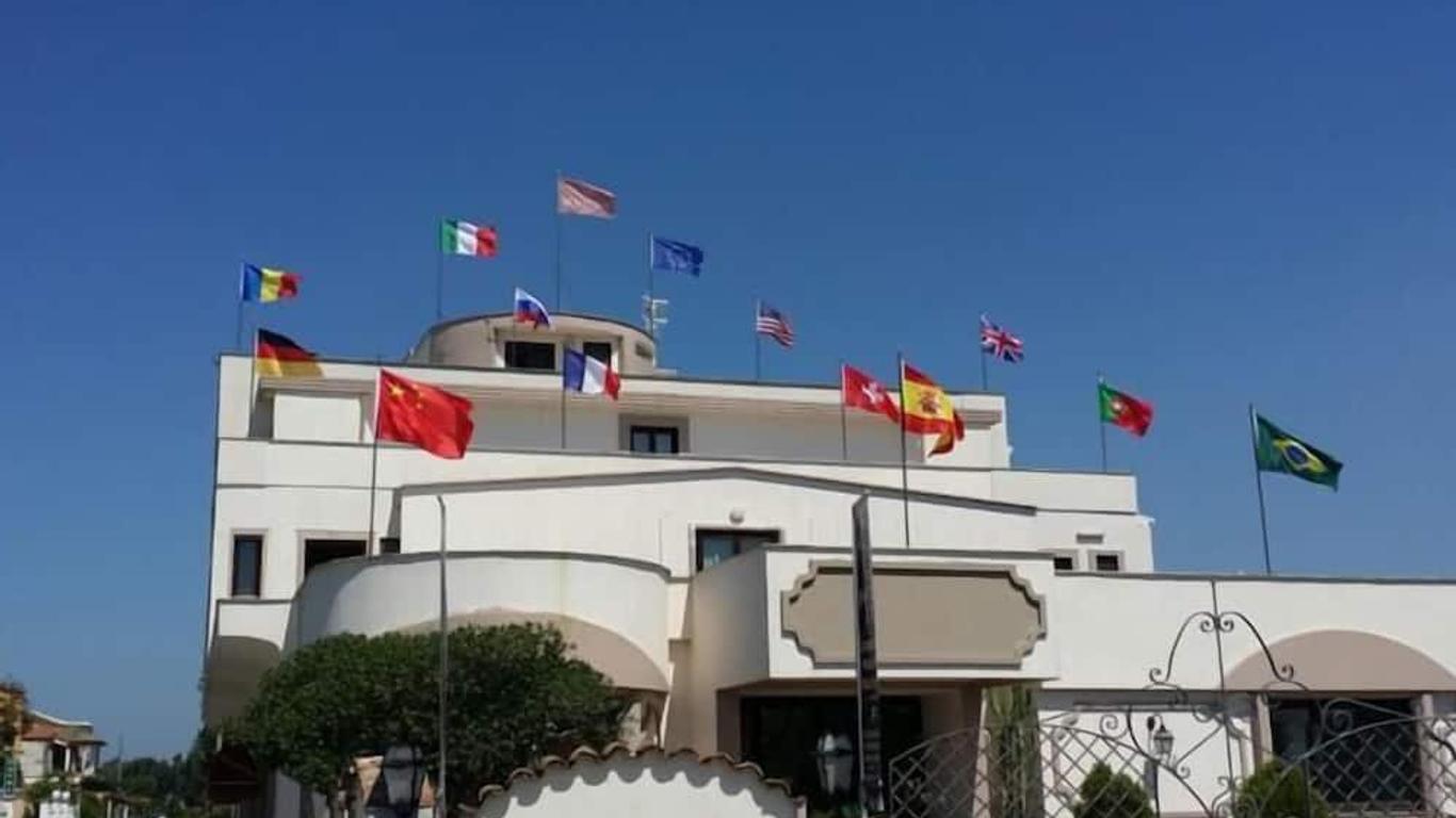 Hotel Joy