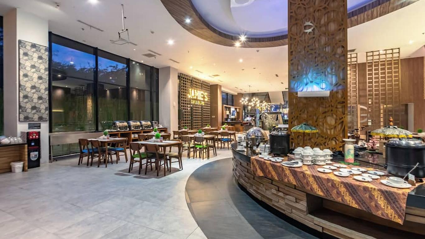 Hotel Ayola Lippo Cikarang