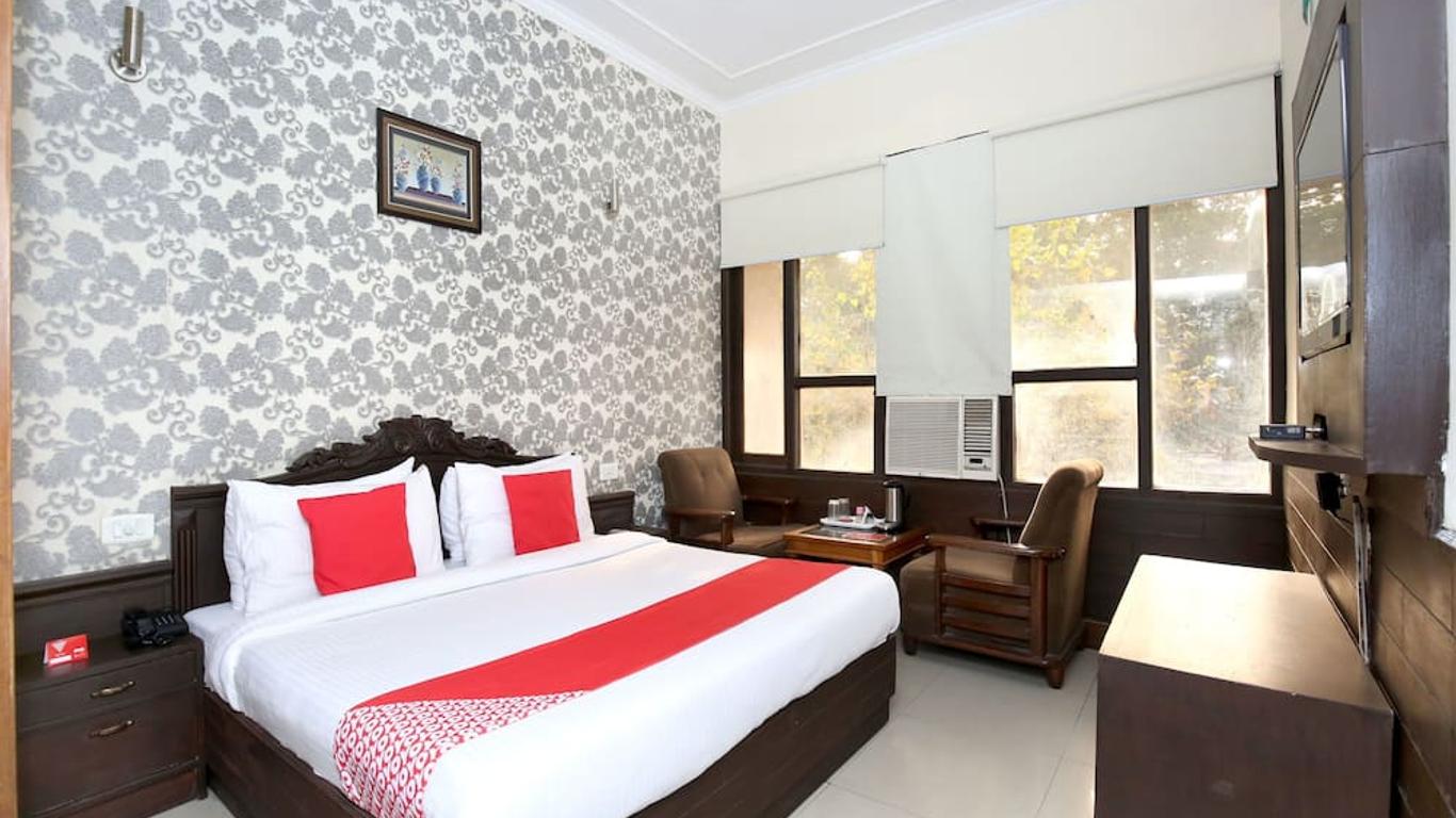 Oyo 1933 Hotel City Paradise