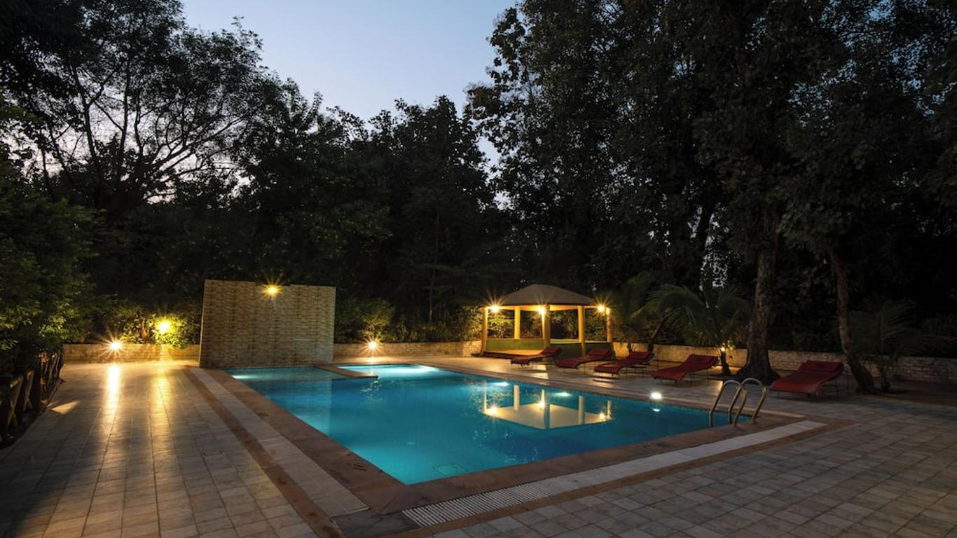 Treebo Premium Mowgli's Den, Pench