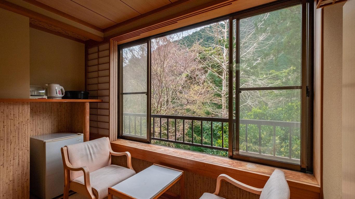 Nanadaru Onsen Hotel