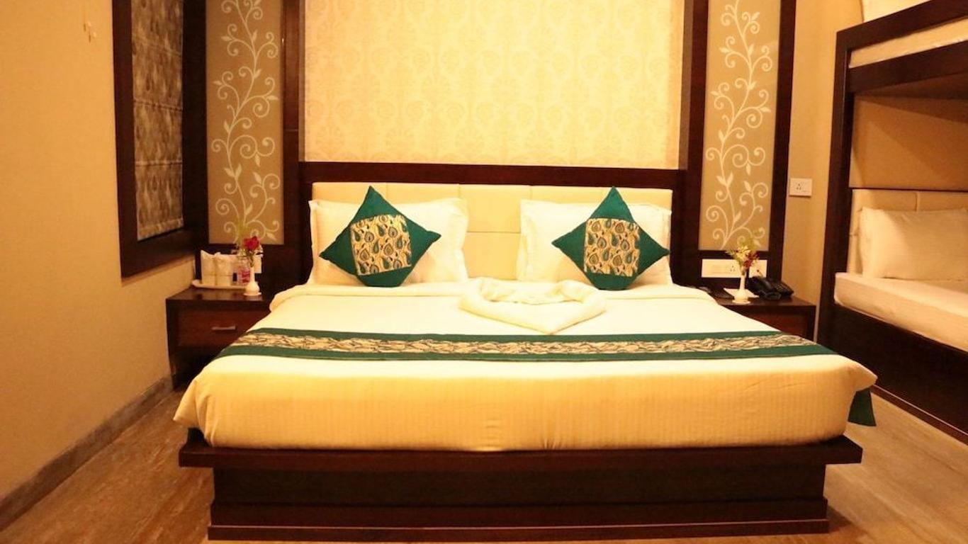 The Landmark Hotel