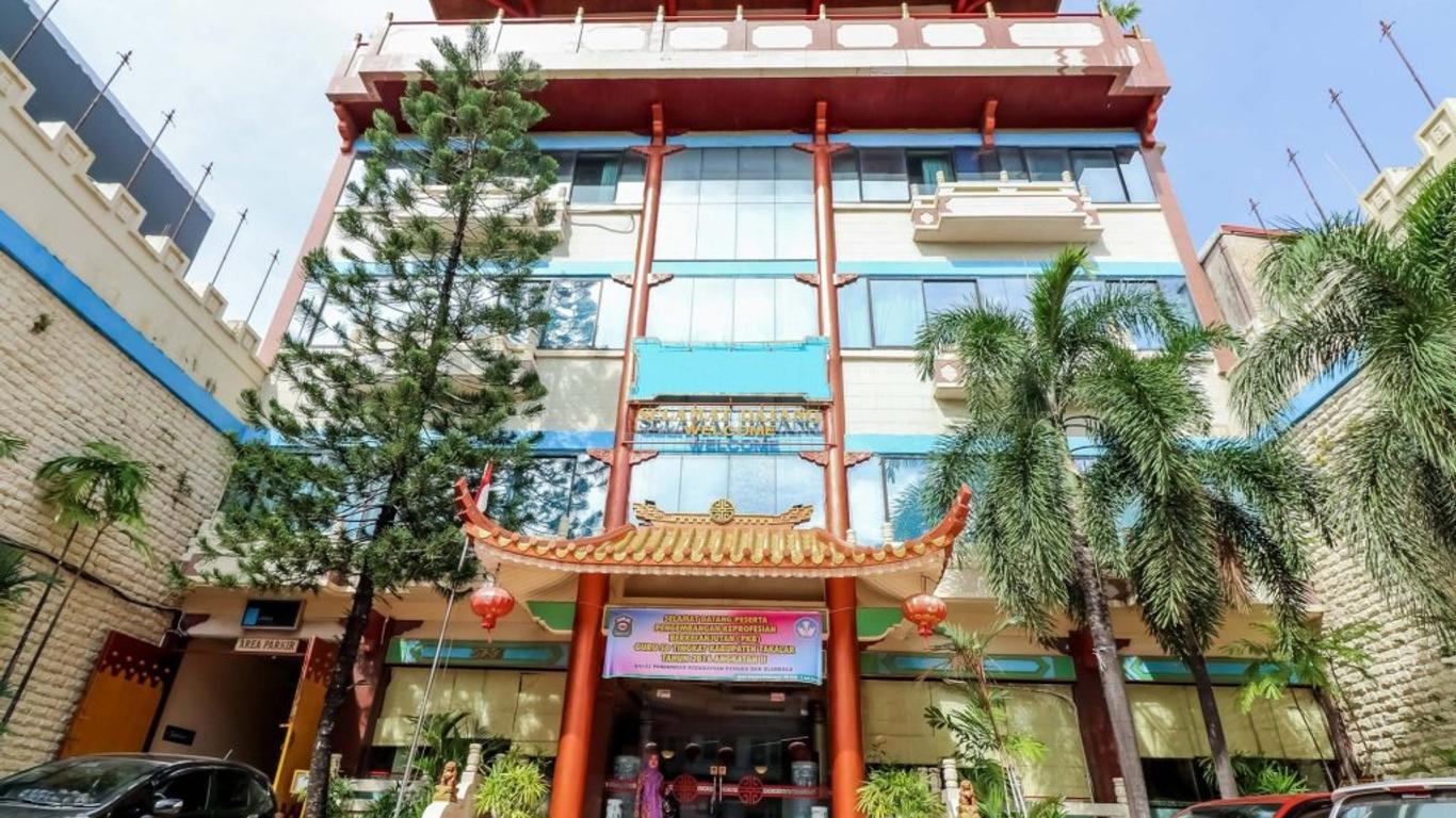 Nida Rooms Makassar Sulawesi