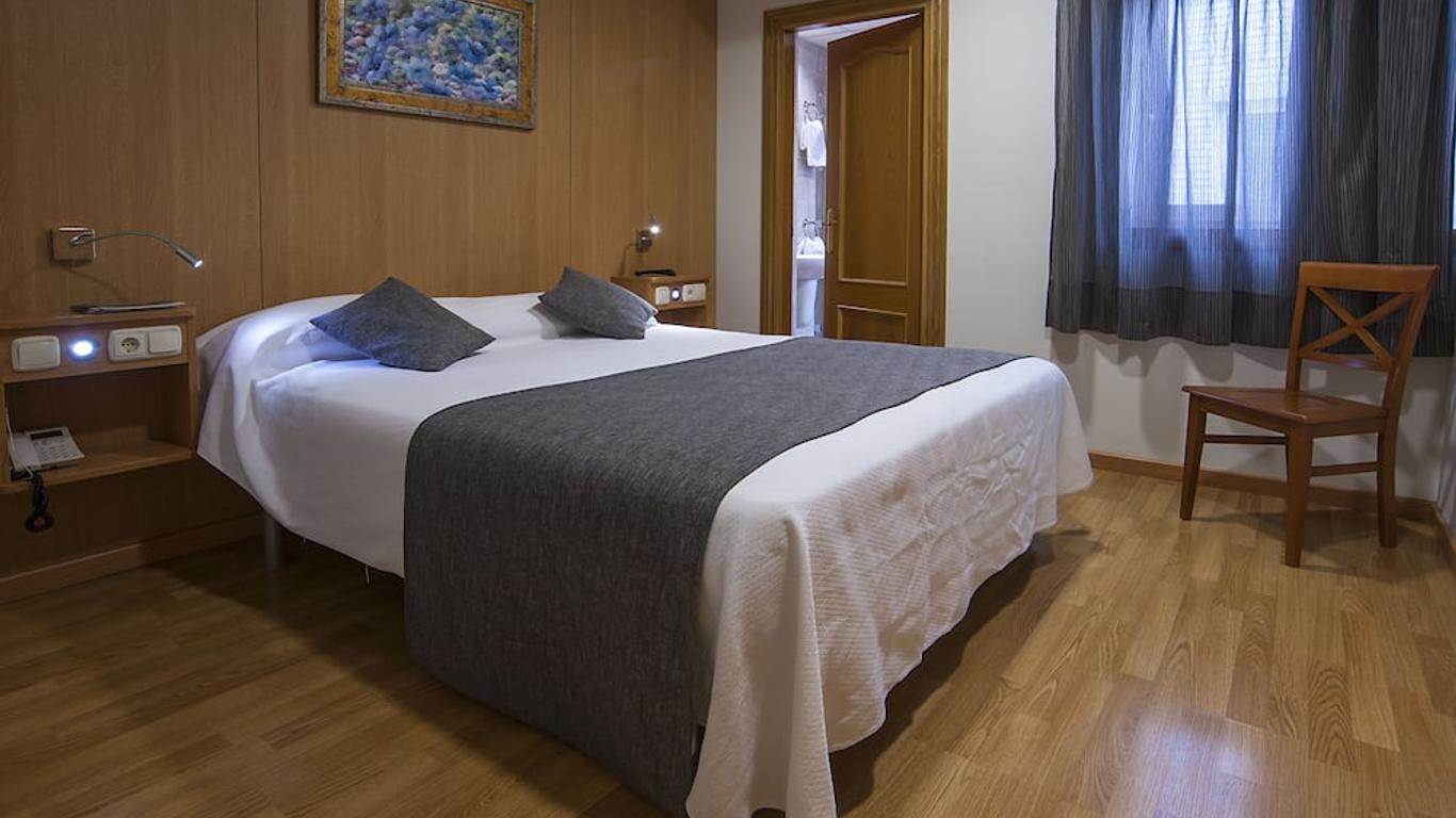 Iraipe Izaga Hostal