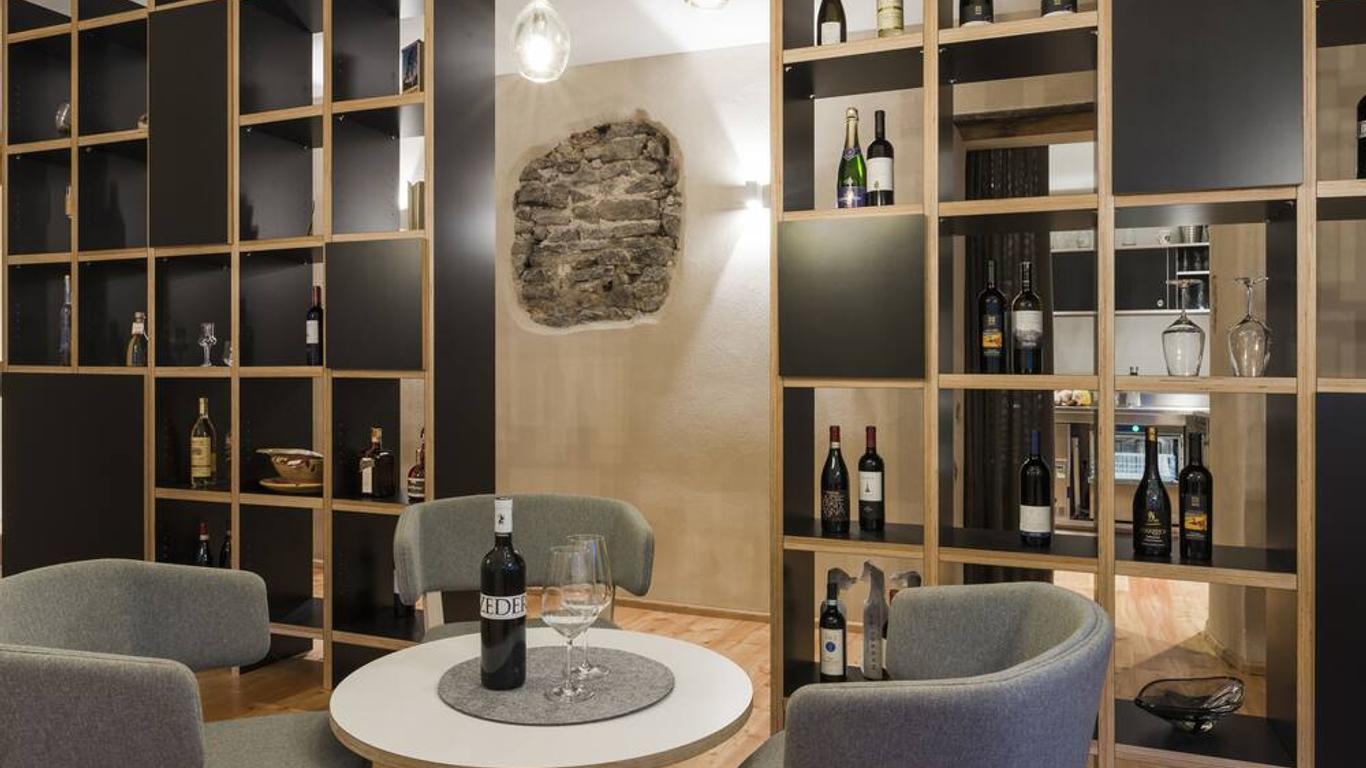 Zum Hirschen Boutique Hotel Val di Non