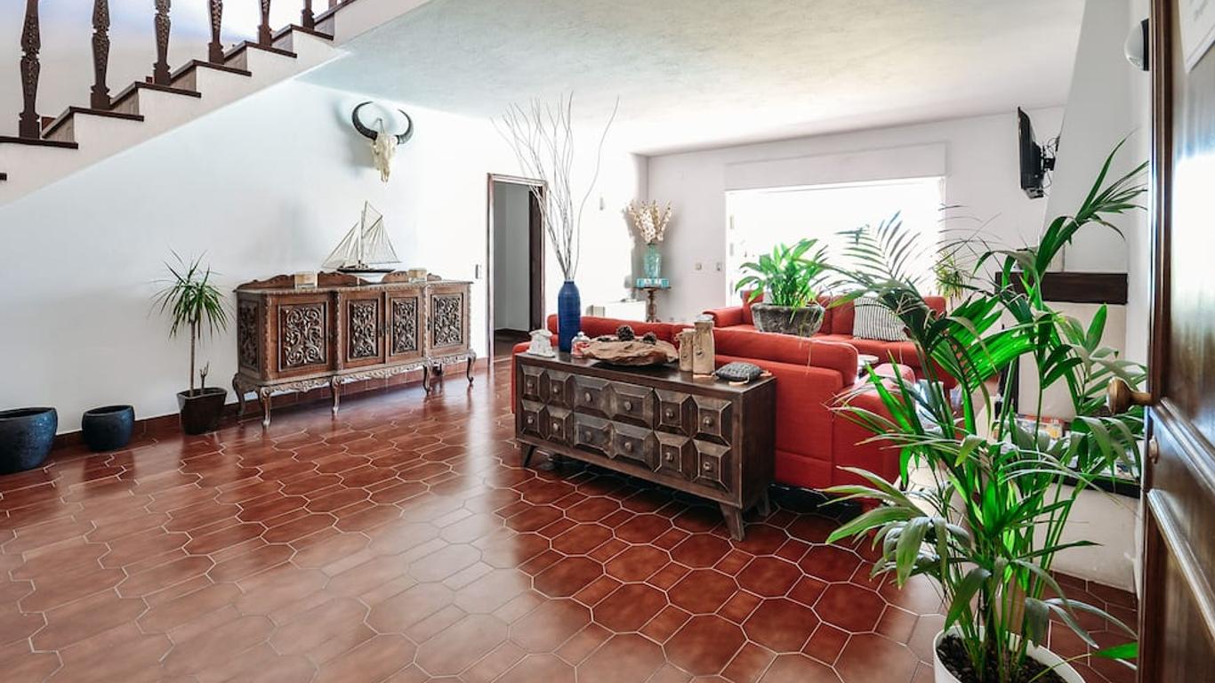 Limmo Garden Guest House