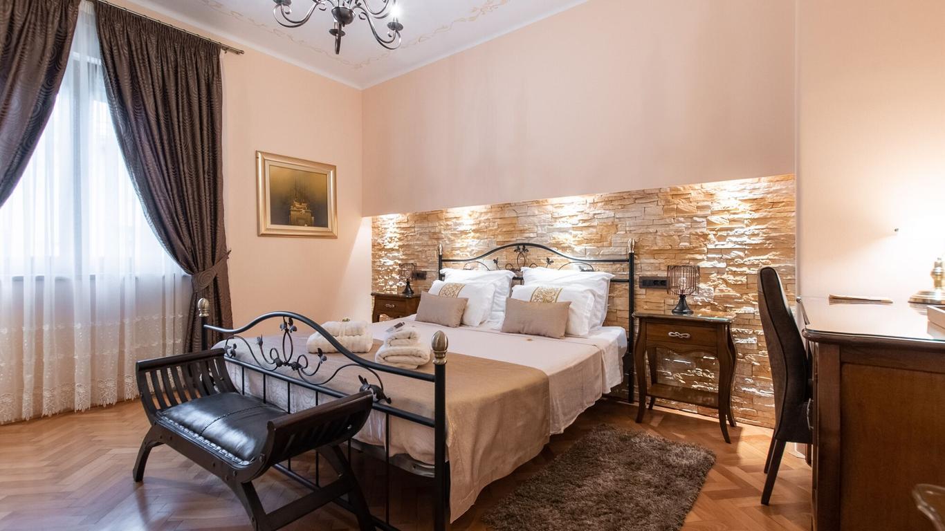 Unique Luxury Rooms