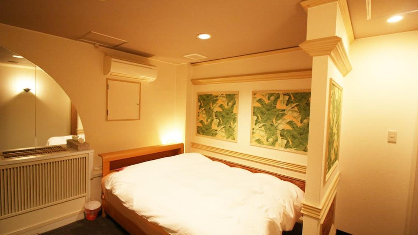 Hotel Muse Osaka - Adults Only
