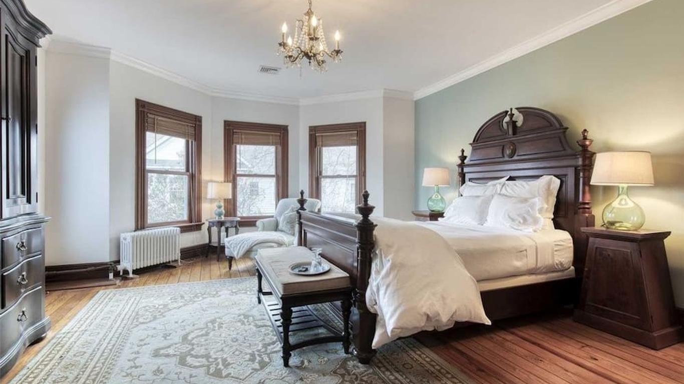 Fordham House Bed and Breakfast