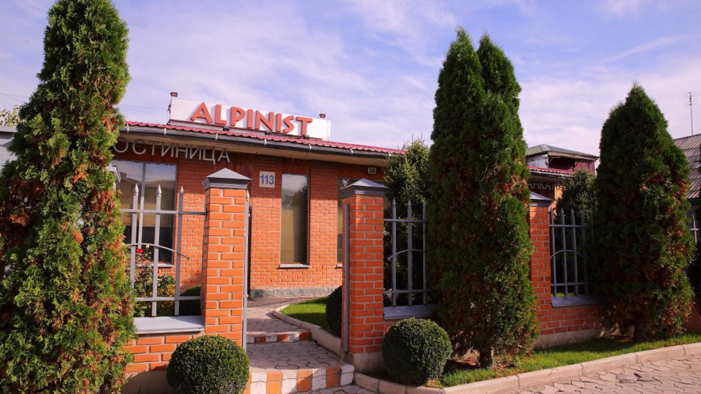 Alpinist Hotel
