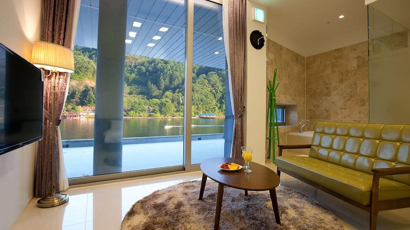 Gapyeong ethrenresort Pension