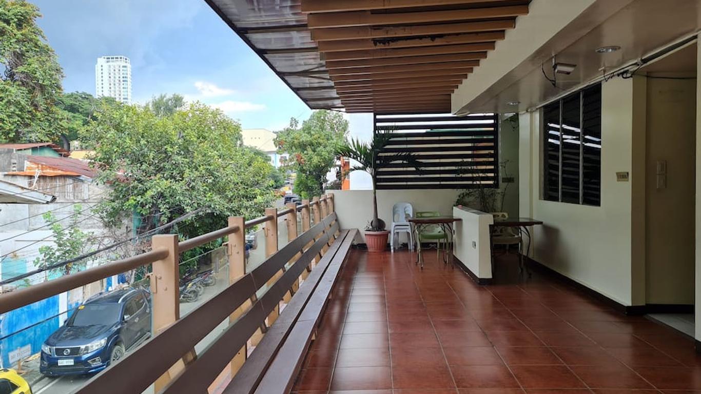 Goland Pension House & Dormitory By Sms Hospitality
