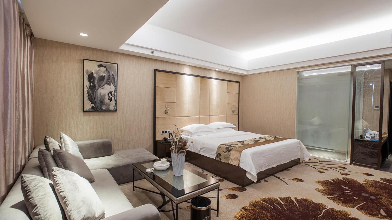 Platinum Crystal Hotel