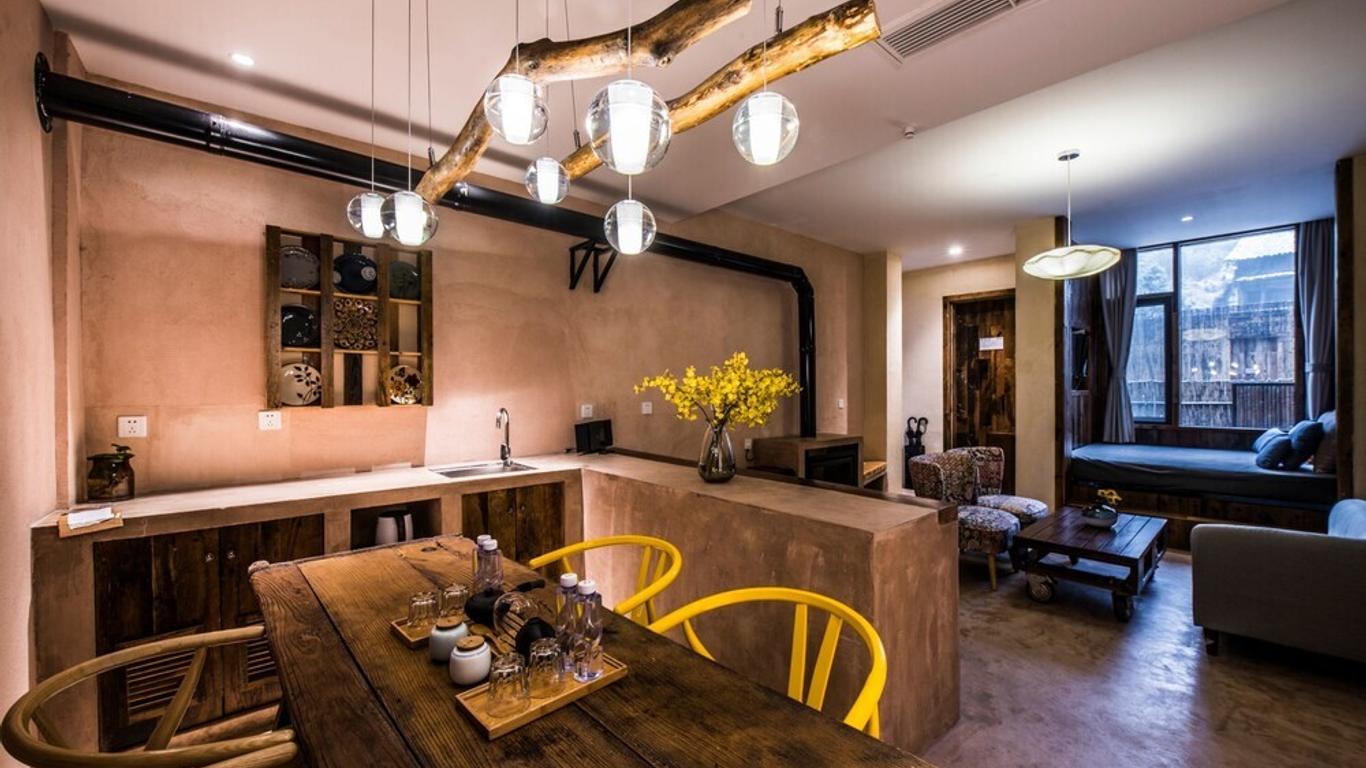 Go Native Downtown House Ningbo