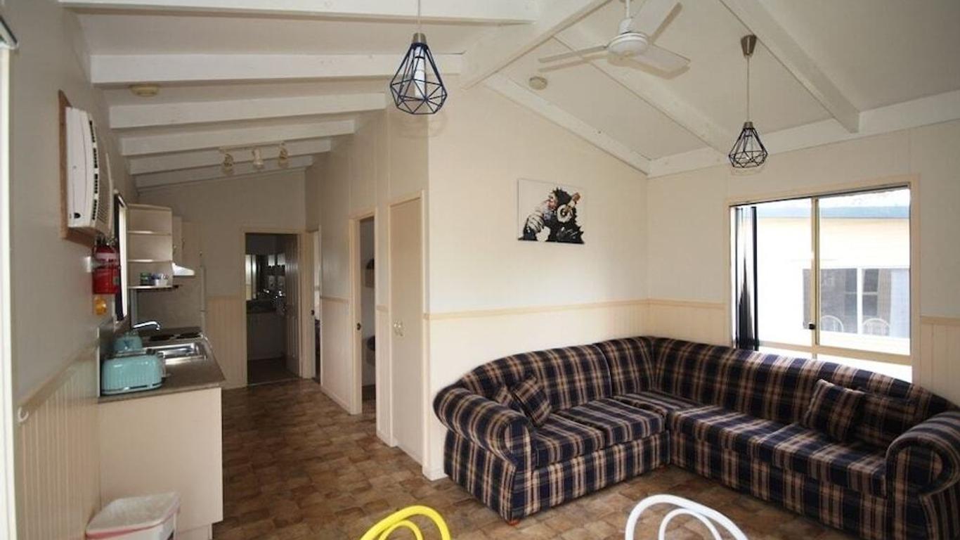 Amaroo Resort