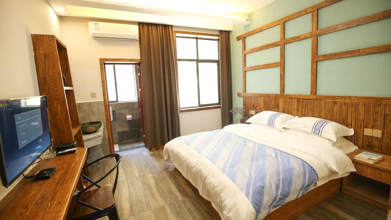 Banpoli Hostel