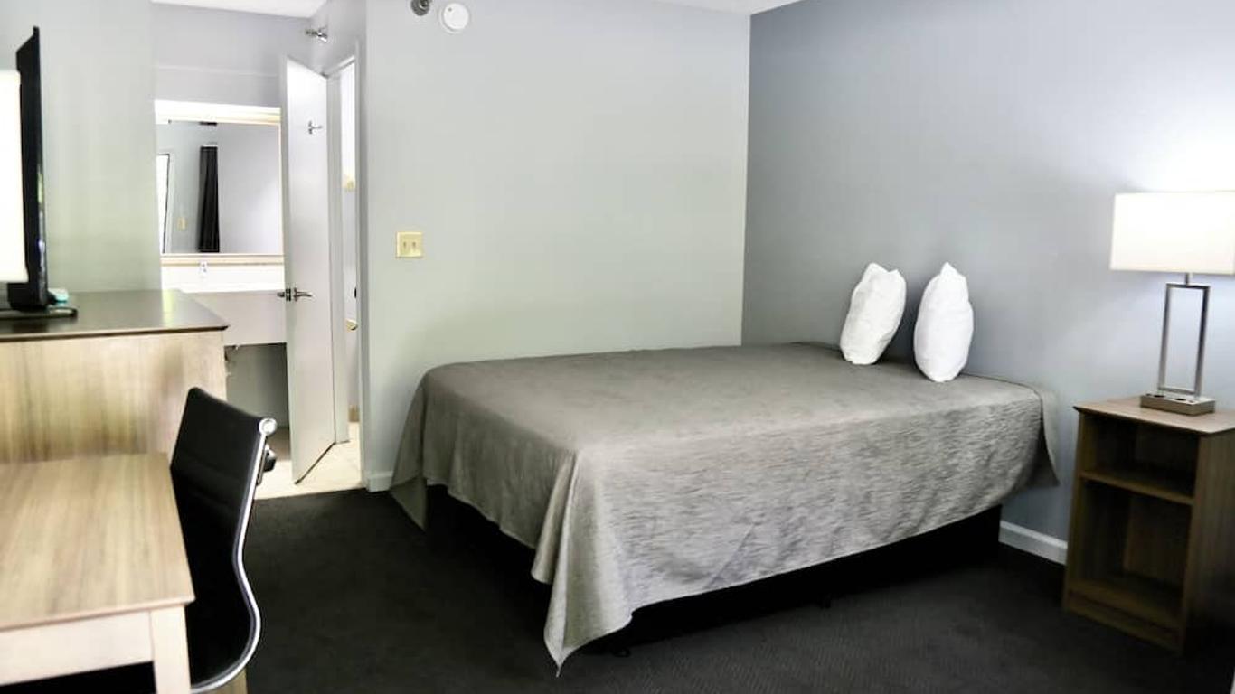Home Inn & Suites