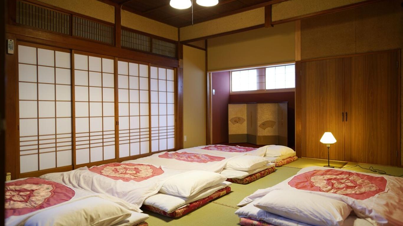 Japanese Guesthouse Kinosaki Wakayo (Female Only)