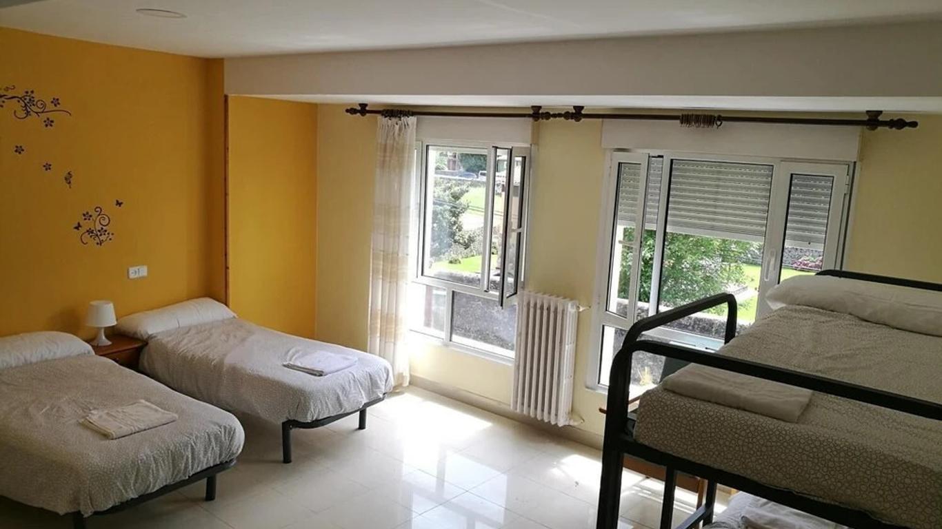 Llanes International Hostel