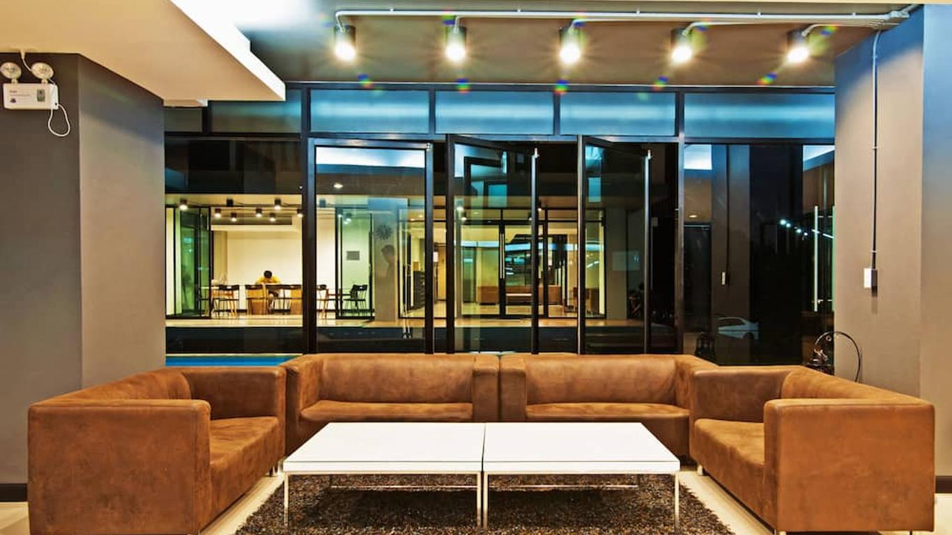 Grand Marina Residence Hotel