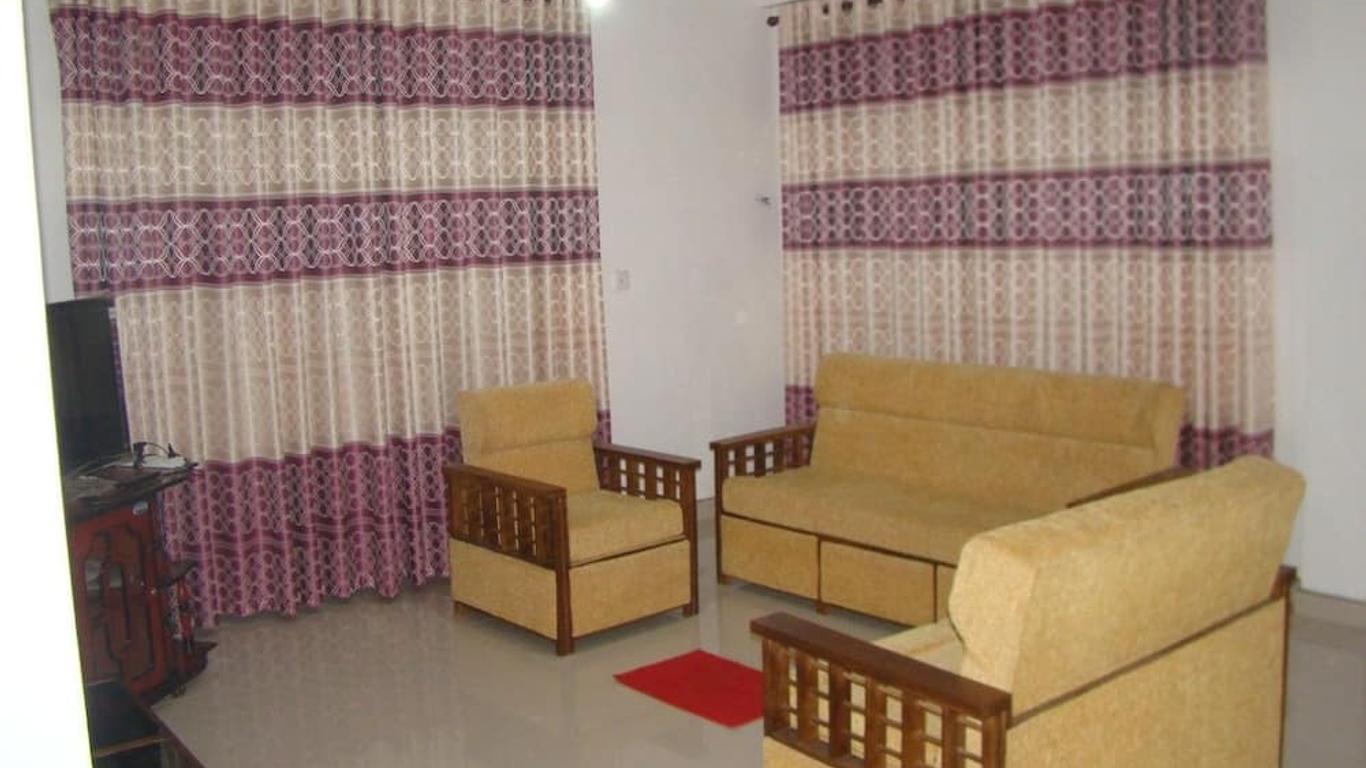 Ella Sashen Hotel