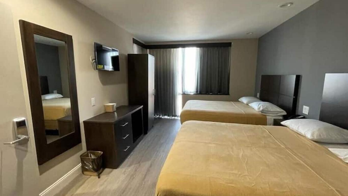 Royal Hotel Bronx