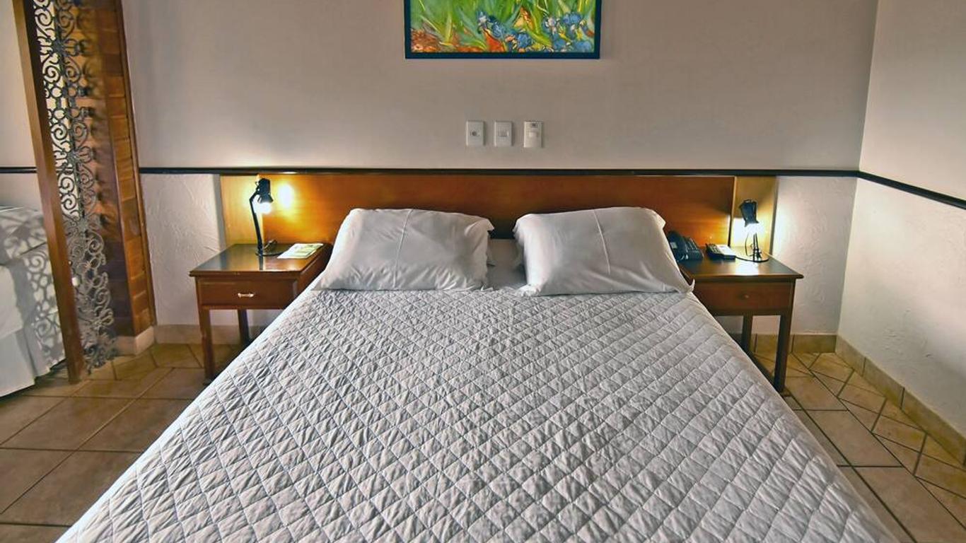 Don Antonio Hotel
