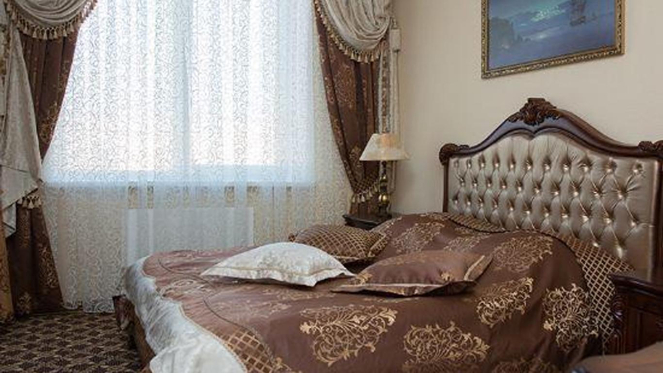 Lider Hotel