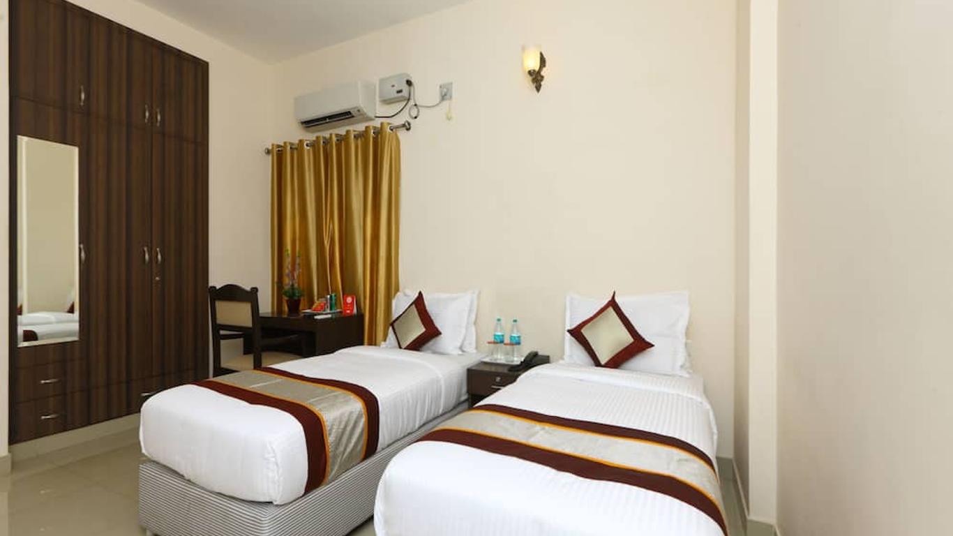 OYO 10106 Hotel Nlbr