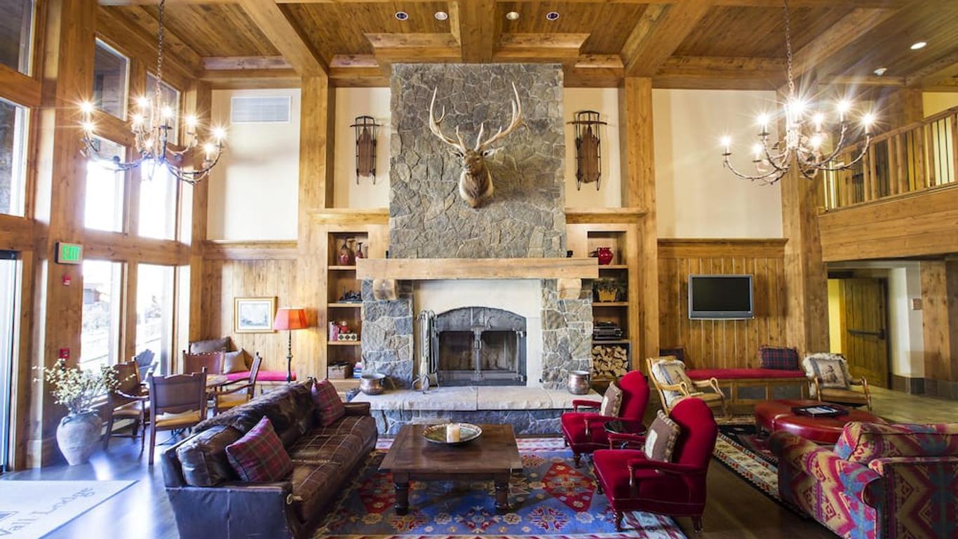 WestWall Lodge