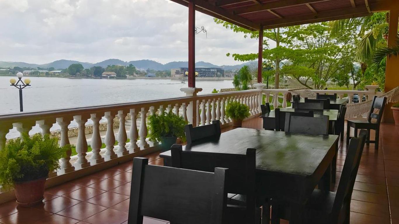 Villa San Jose Del Lago
