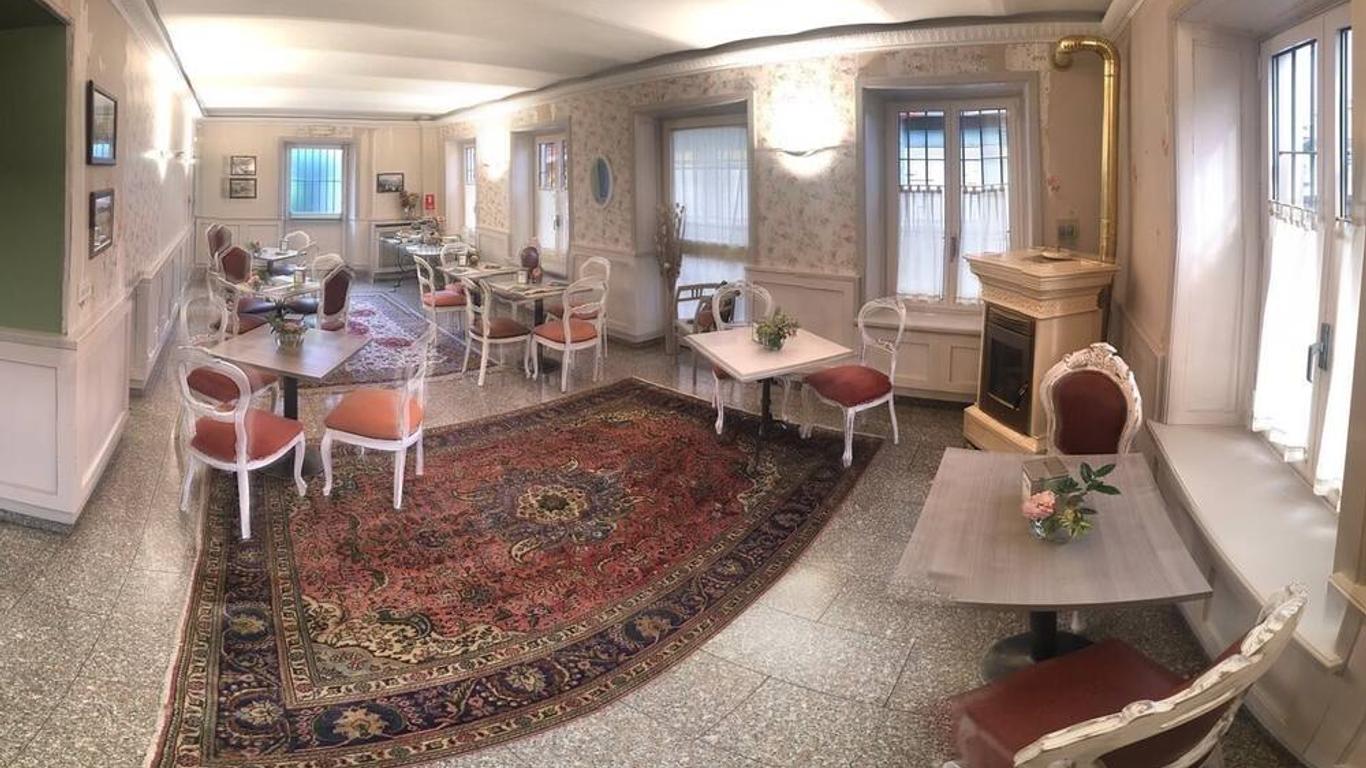Hotel Corona Grossa