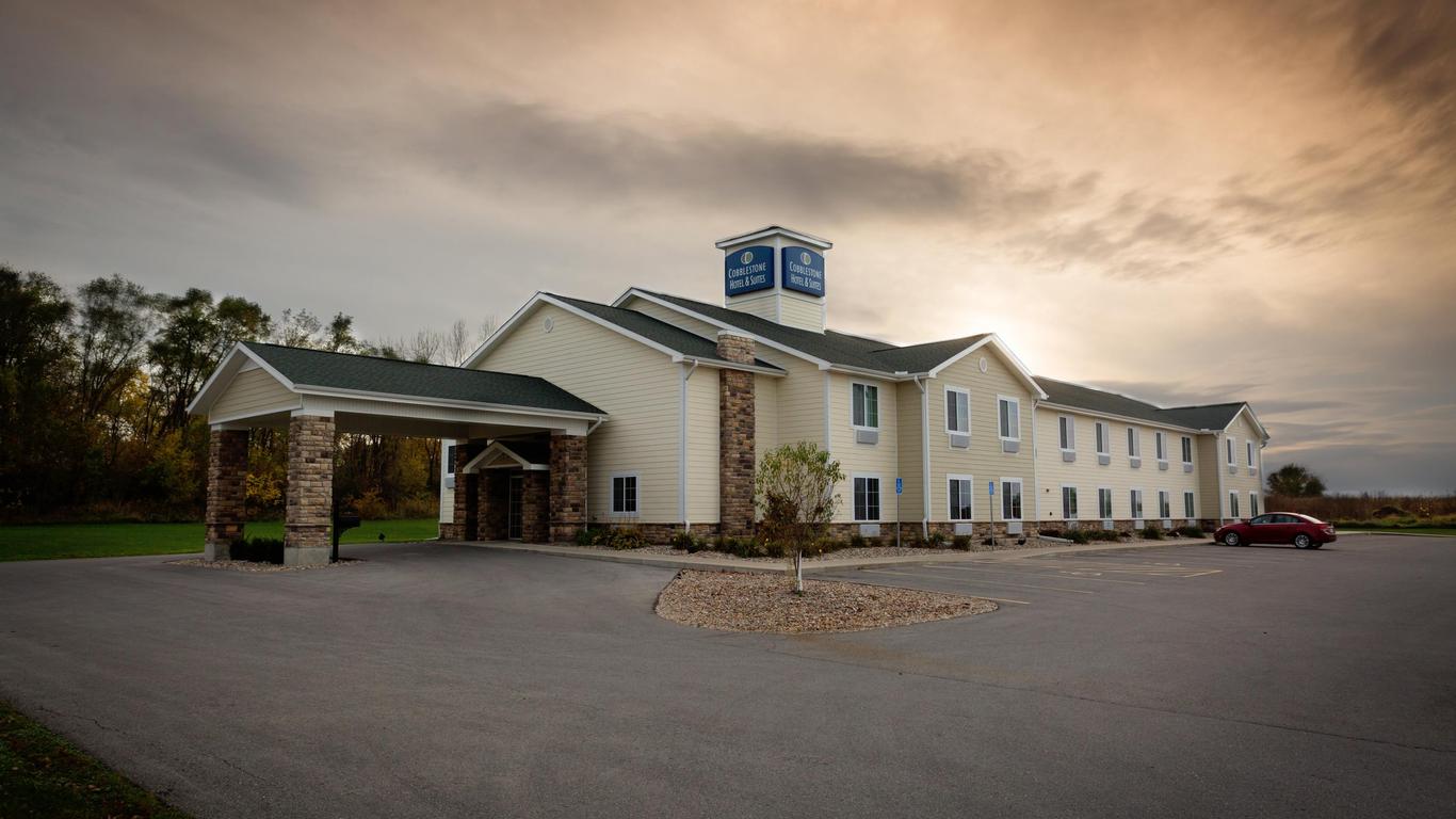 Cobblestone Hotel & Suites - Knoxville