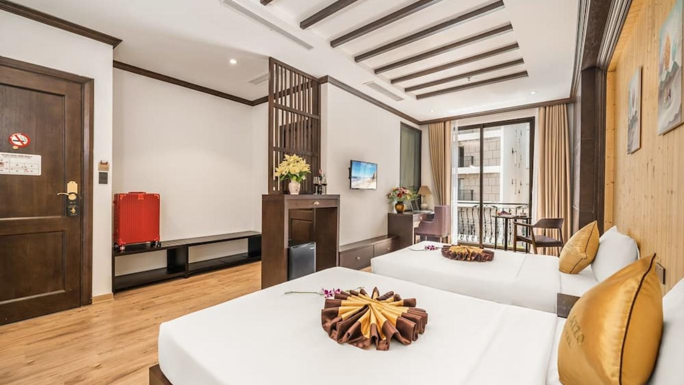 Palazzo Luxury Hotel