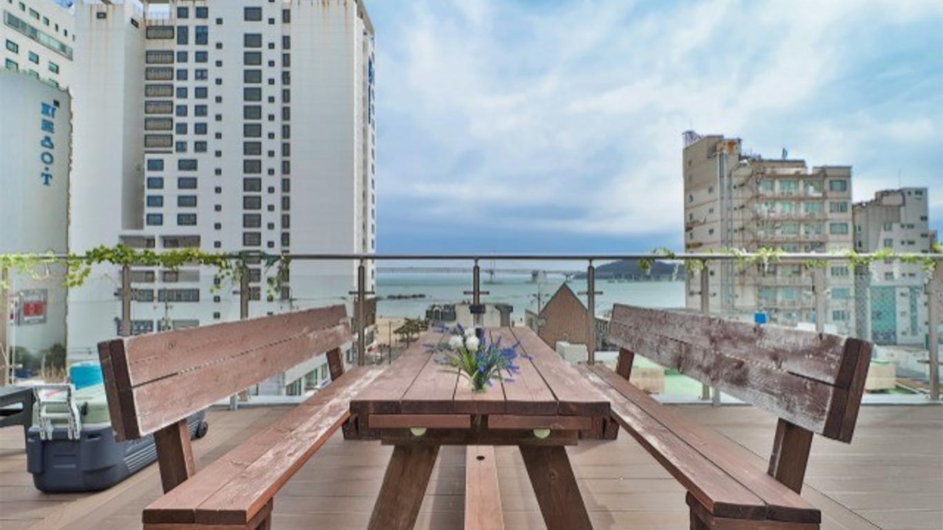 Busan Gwangan Holic Story Hotel
