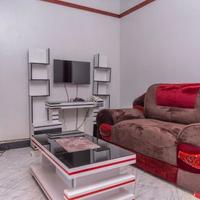 Yobo's Complex Guest House