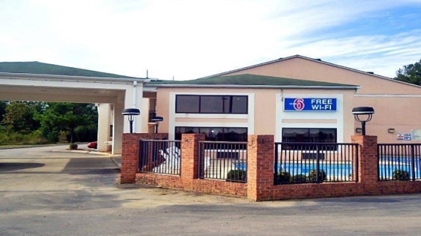 Motel 6 Concord - Kannapolis