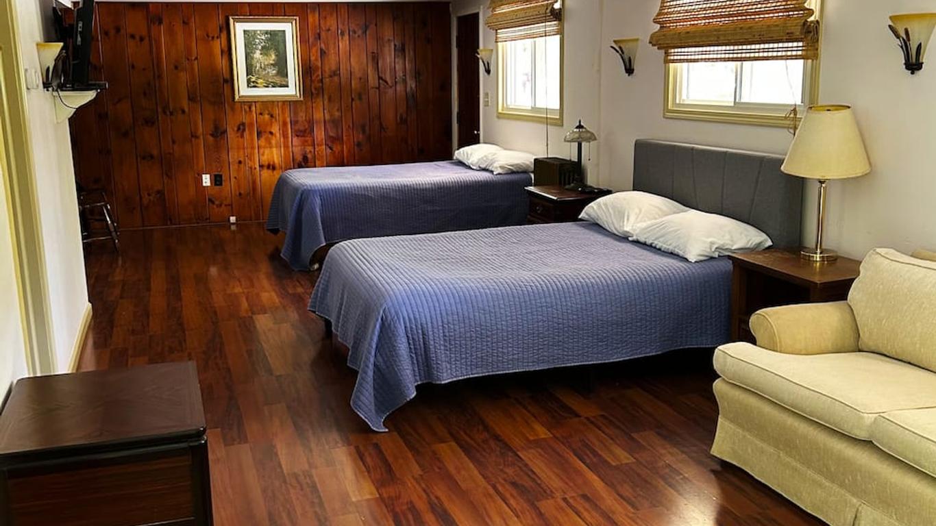 The Saratoga Garden Motel