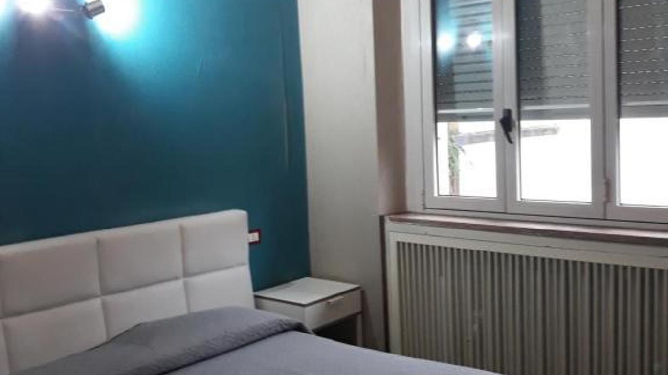 Sira House Milano