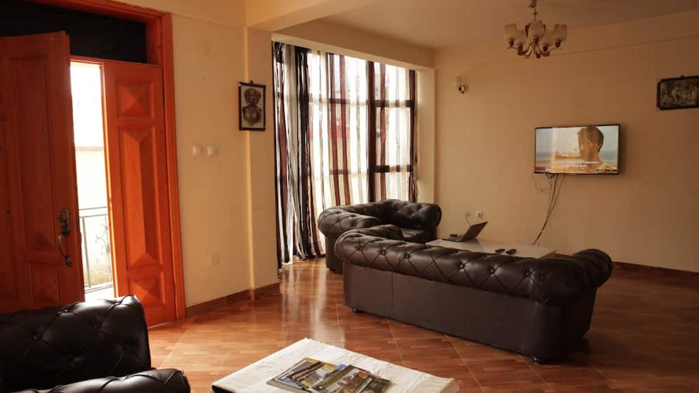251 Budget Guest House
