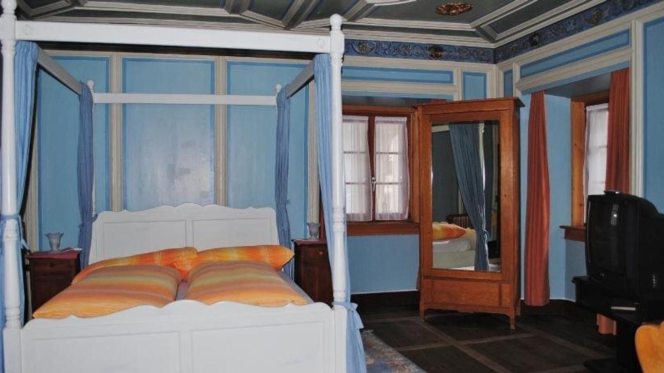 Hotel Corona