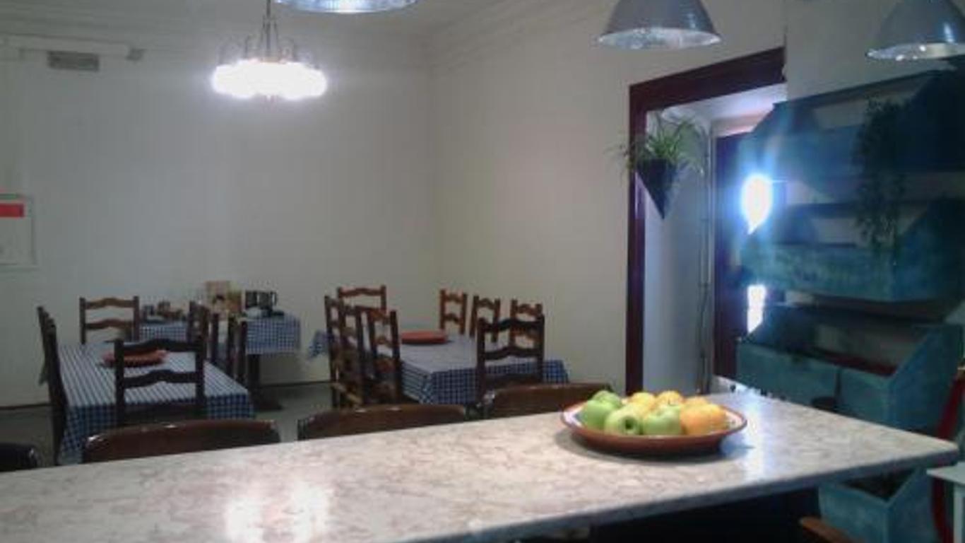 Good Mood Hostel