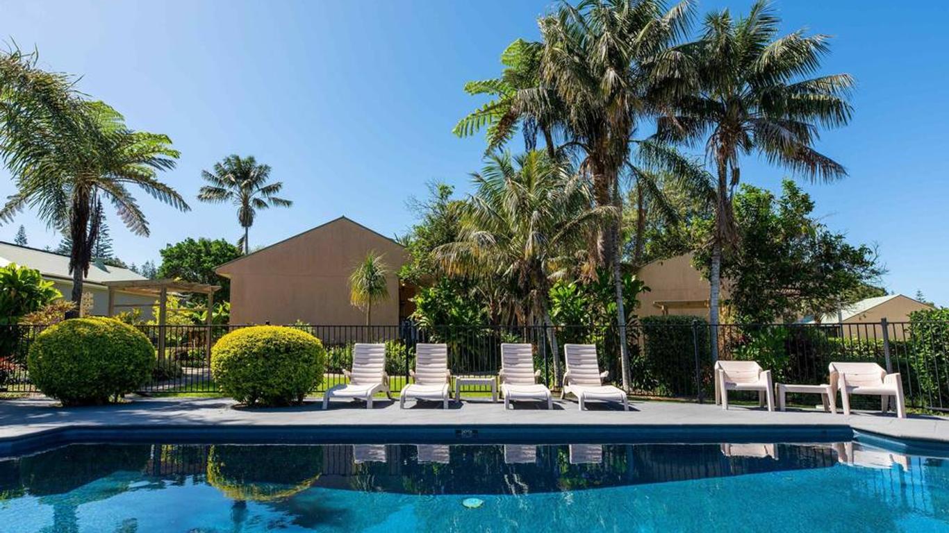 Governors Lodge Resort Hotel