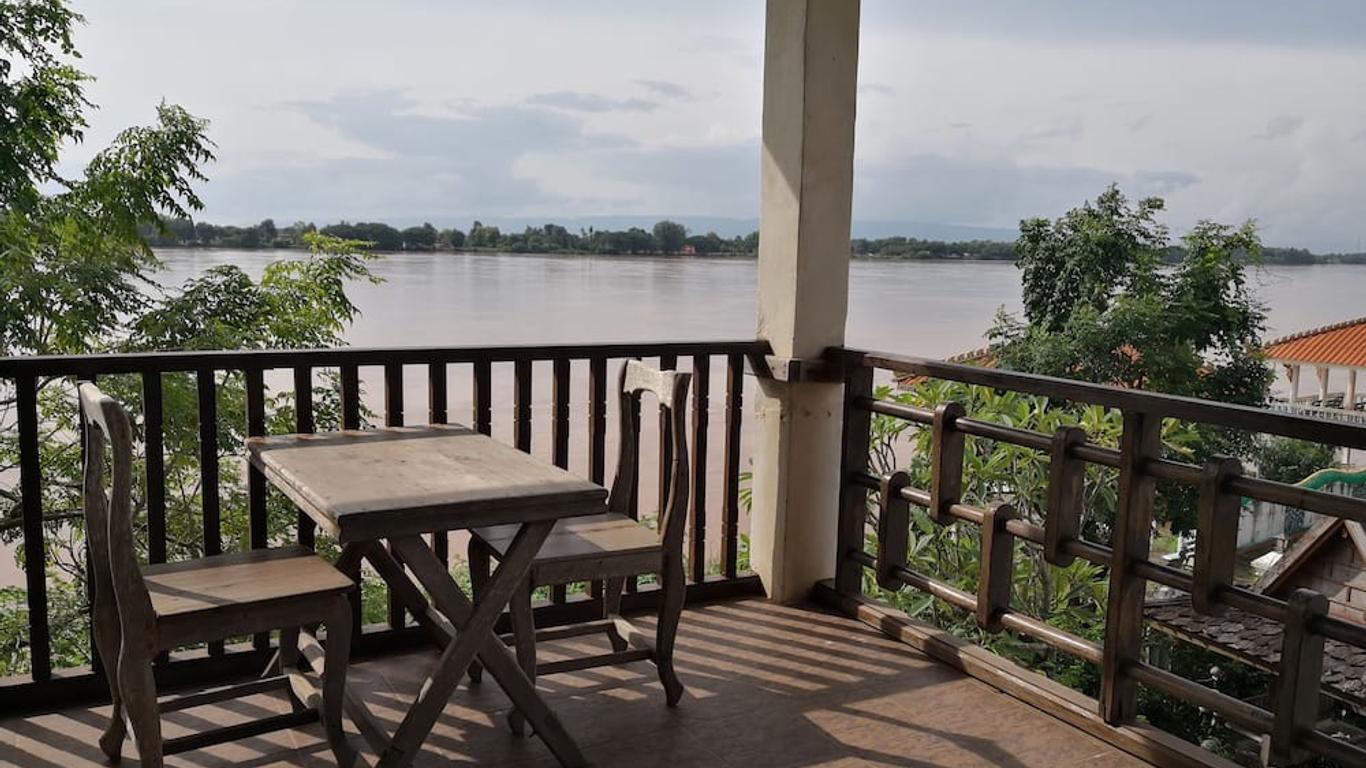 Keerawan House Rim Khong