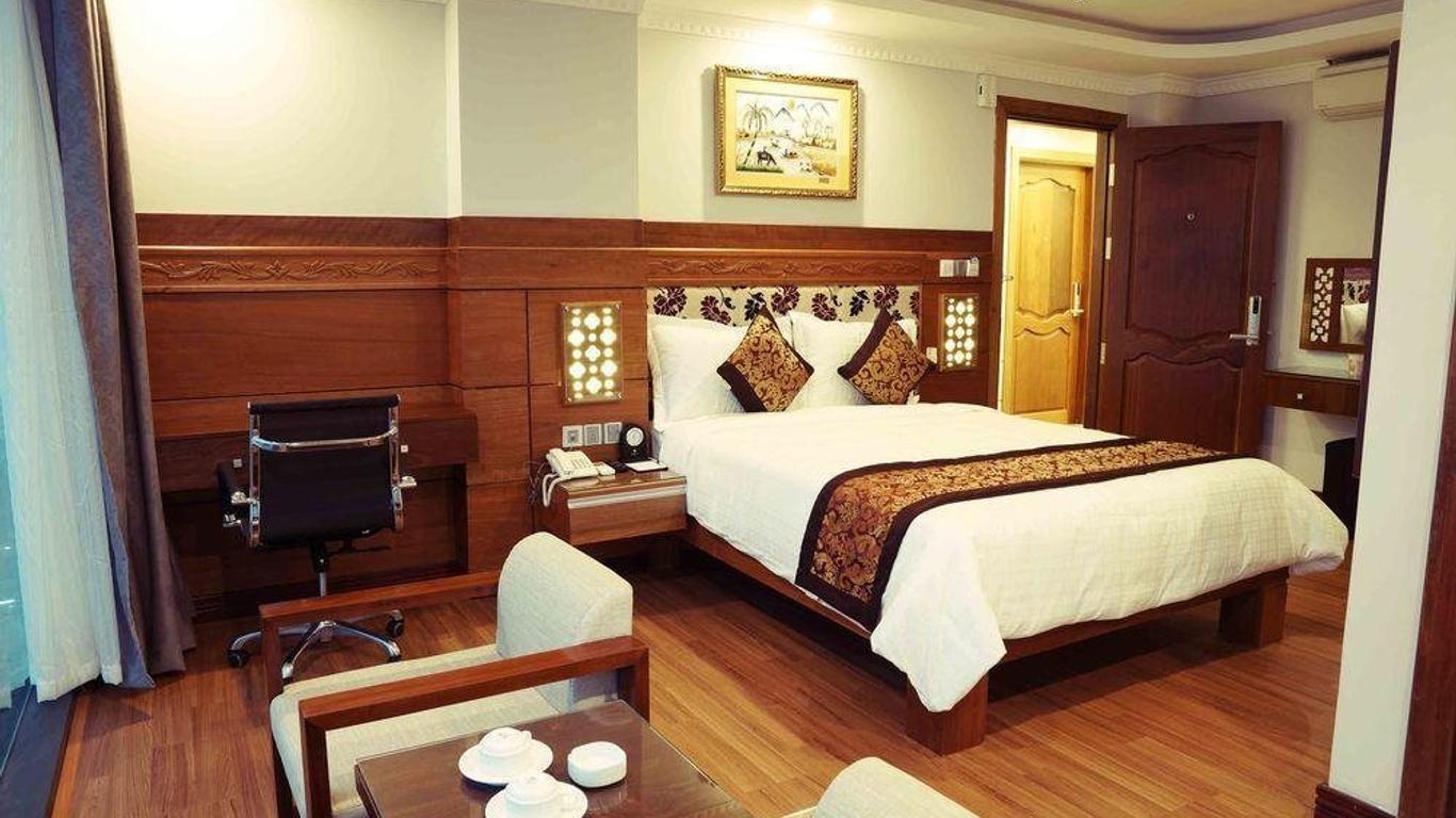 Lenid Da Nang Hotel