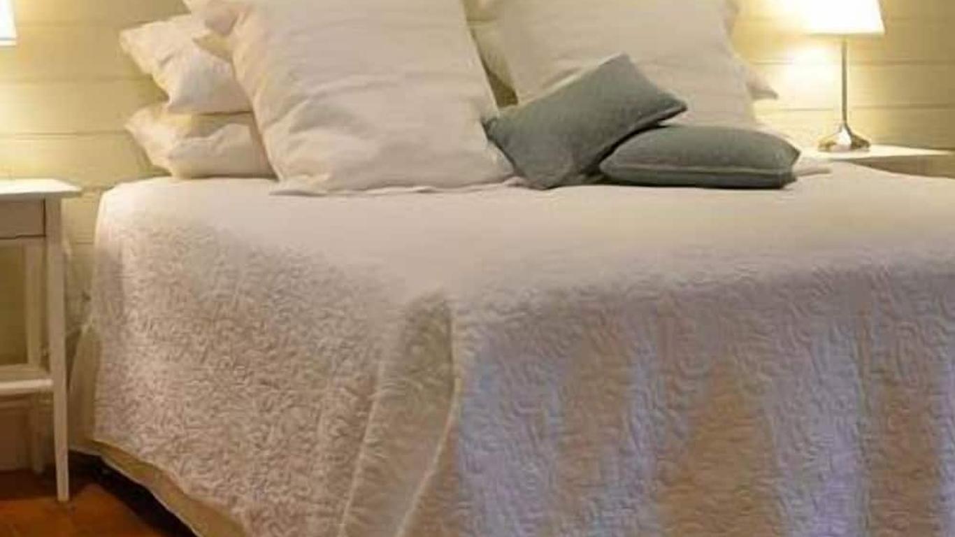 Brooklyn Farm Bed And Breakfast